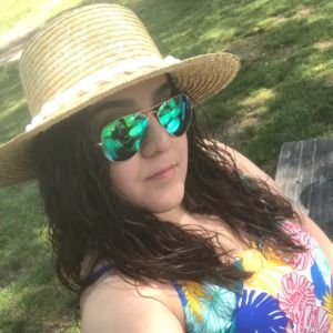 Meet your Posher, Stacey